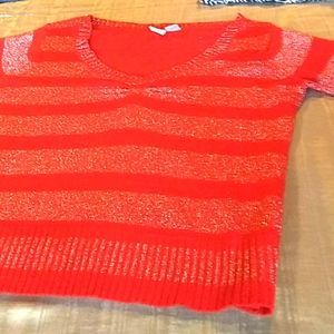 I'm selling and sweater that has sparklers